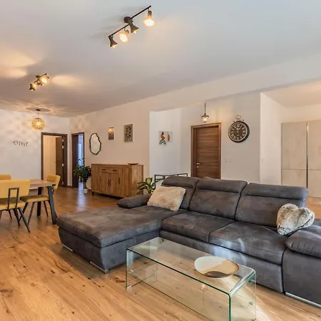 Sf Homes - Highly Finished & Spacious In Malta Апартаменты